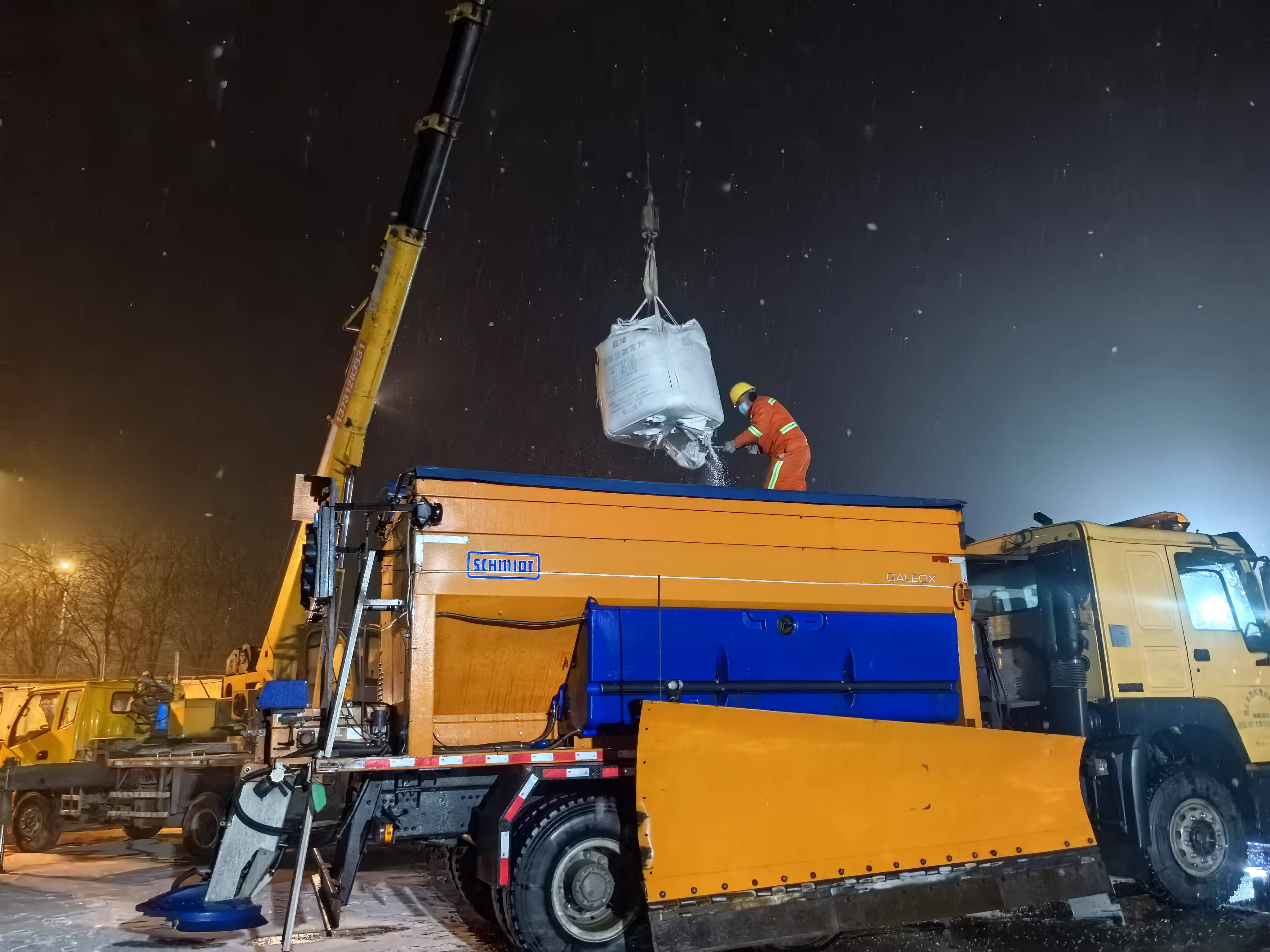 e9edc78e2741faf0272c657136e4c0f.jpg e9edc78e2741faf0272c657136e4c0f.jpg