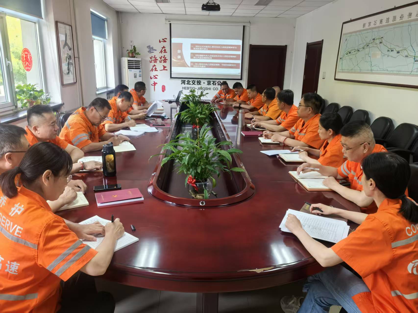 3fd0e9acb0af094df0b778ae43b3440.jpg 3fd0e9acb0af094df0b778ae43b3440.jpg